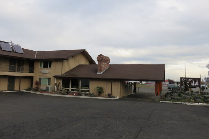 Hotel 8 of 53