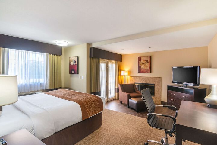 Comfort Inn & Suites Mojave