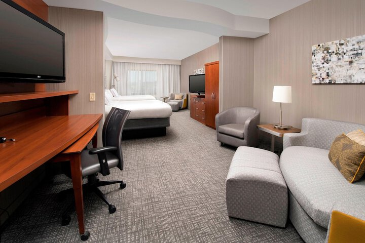 Room 15 of 30