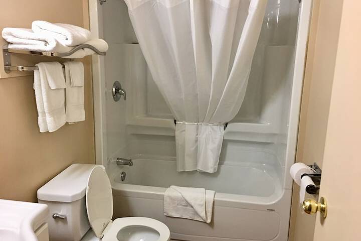 Room 47 of 67