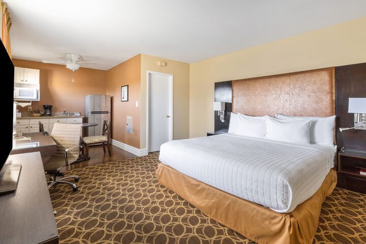 Room 139 of 161