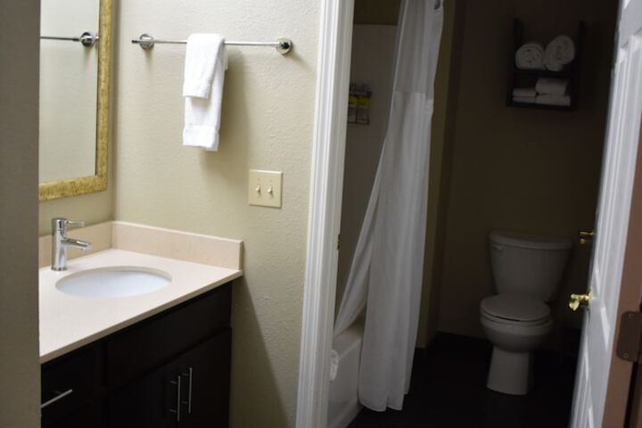 Staybridge Suites Cranbury by IHG