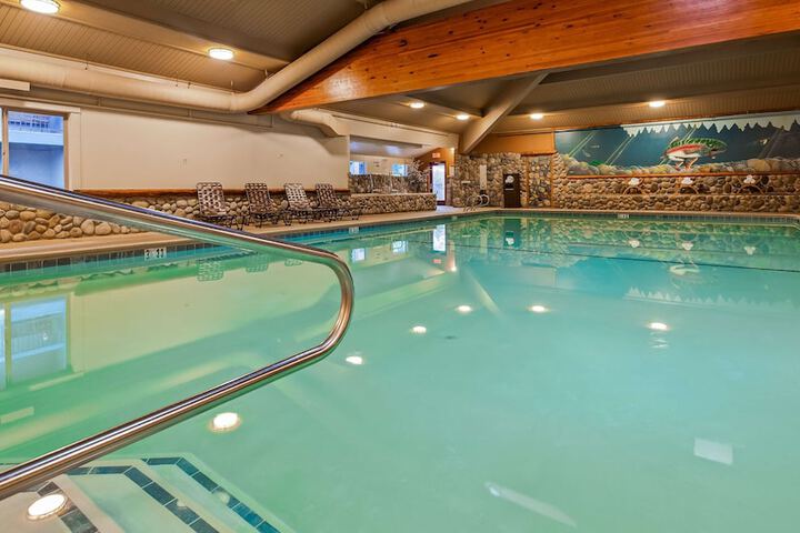 Best Western Plus Tree House
