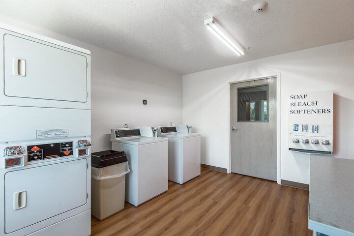 Room 20 of 34