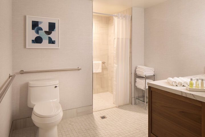 Room 21 of 58