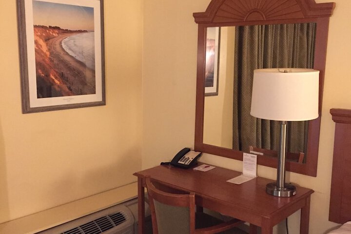 Room 21 of 52