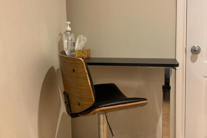 Finished 2 BR Apartment in an Upscale Area of Ajax
