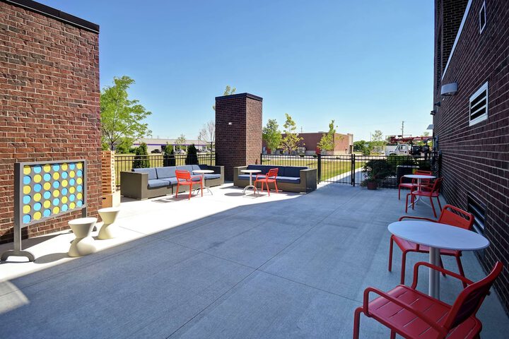 Terrace/Patio 33 of 34