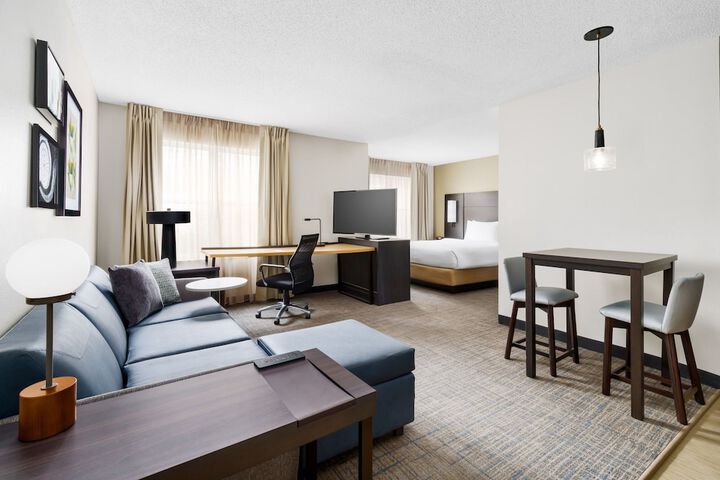 Room 19 of 25