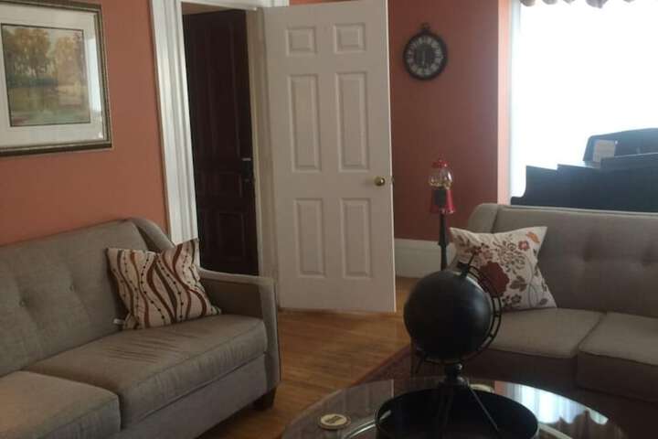 Room 9 of 21