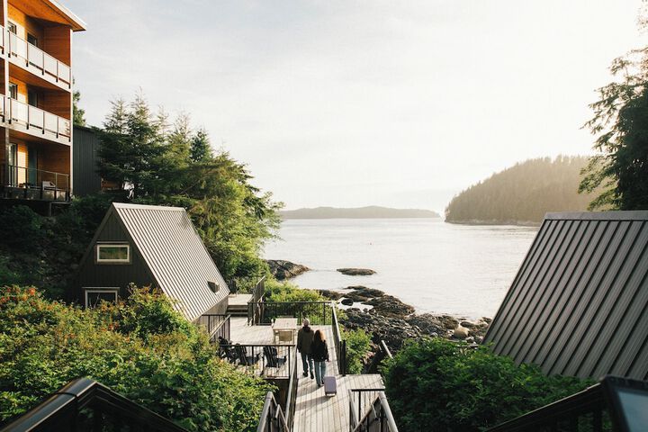 Duffin Cove Oceanfront Lodging