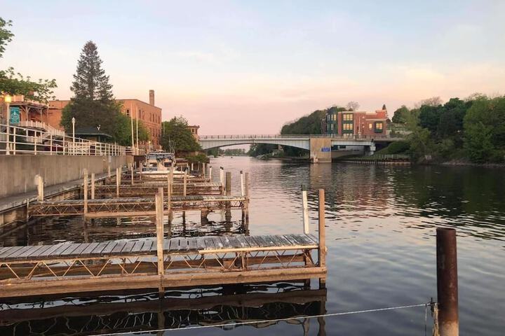 Manistee Inn & Marina