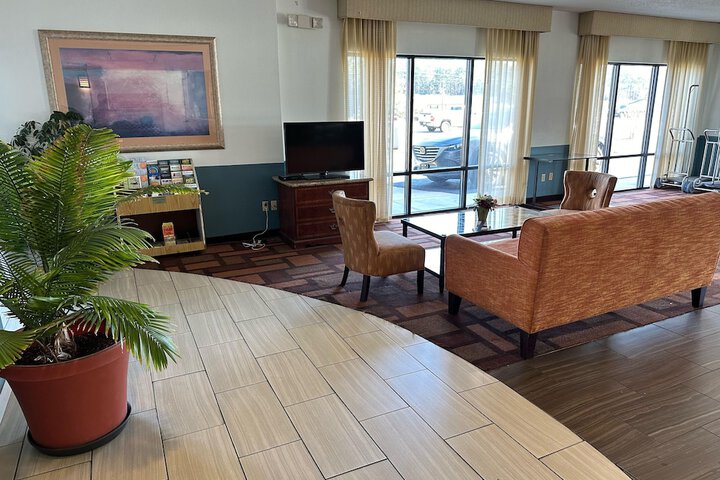 Hotel Interior 10 of 57