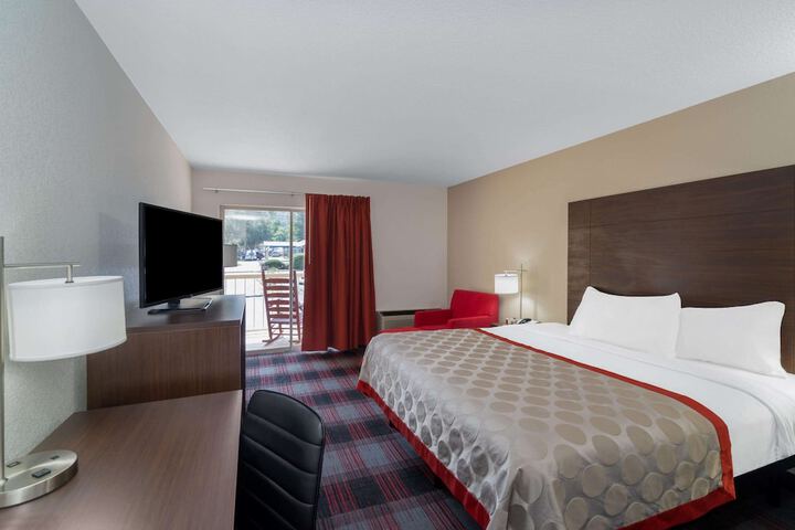 Room 20 of 26