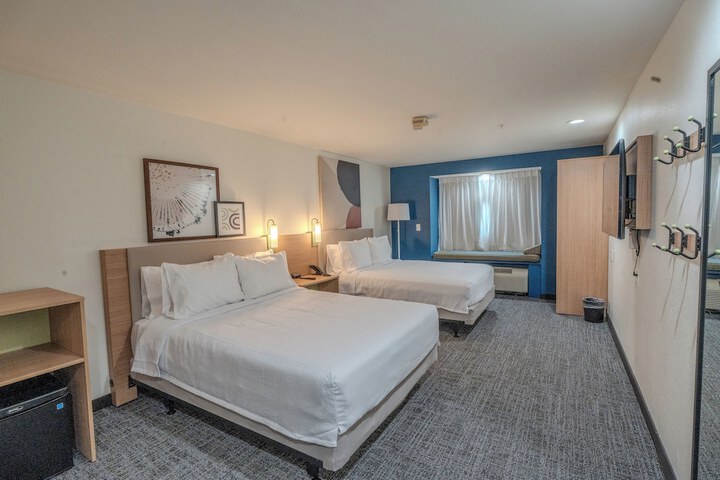Room 16 of 20
