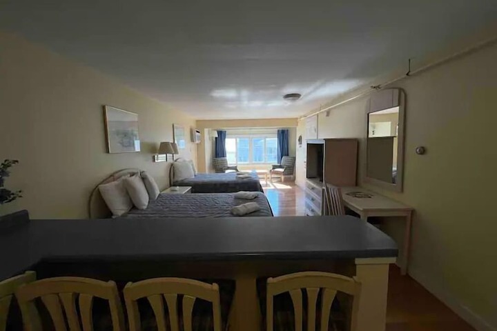 Beau Rivage Motel