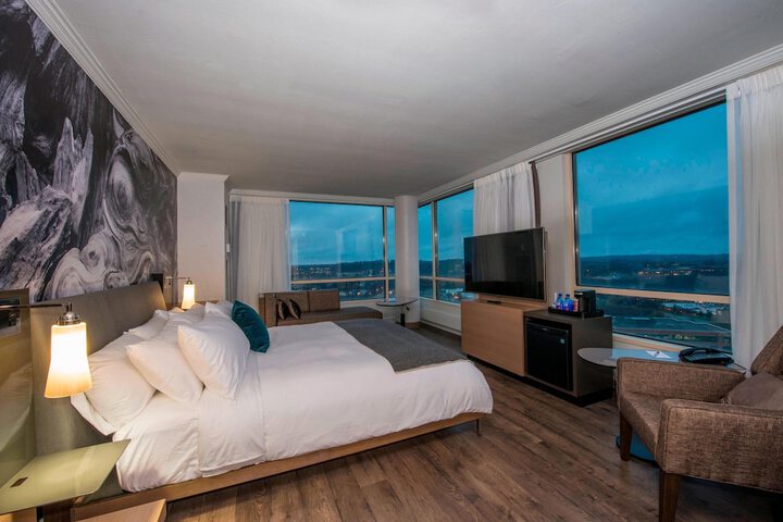 Room 21 of 49