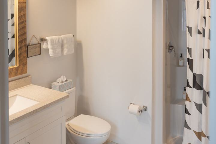 Room 14 of 35