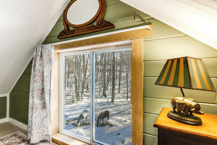 Killingly Barnyard Studio in Wine Country!