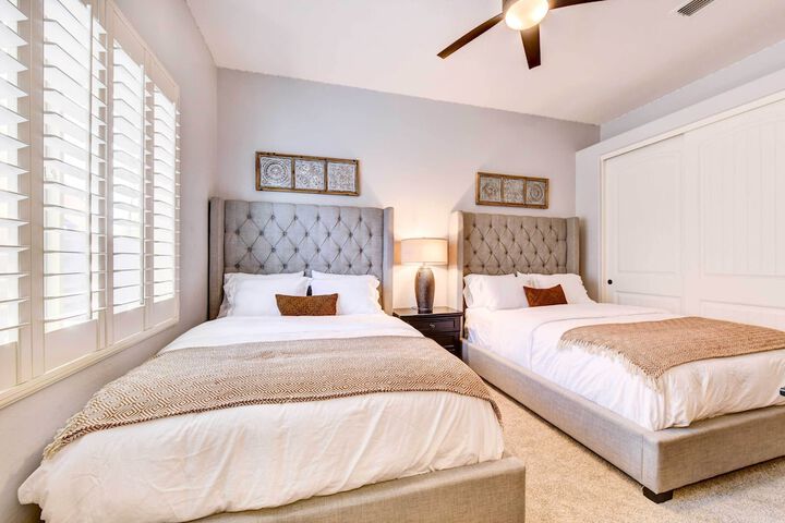 Pool BBQ & Bar: Family Home in Queen Creek