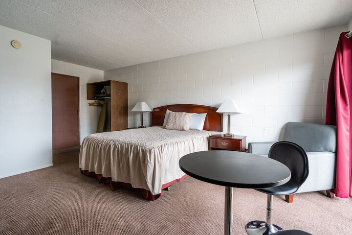 Room 21 of 31