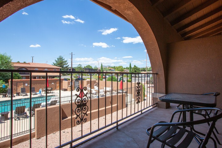 Terrace/Patio 68 of 72