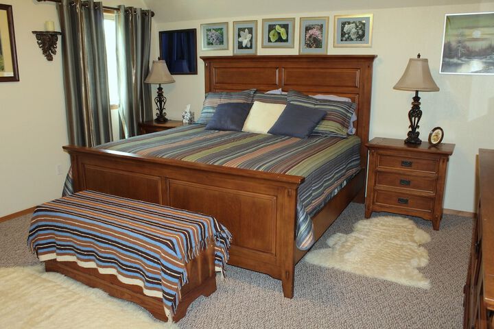 Room 17 of 27