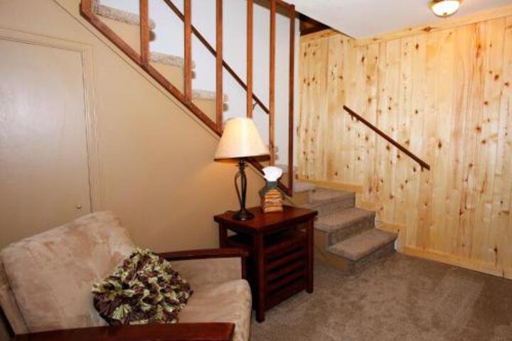 County Road House 146846