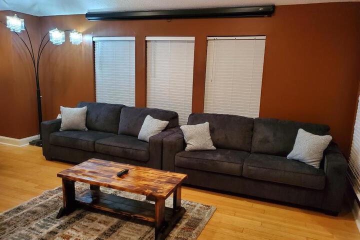 1Min to Percy Priest Lake 2 Masters Quiet Family Home