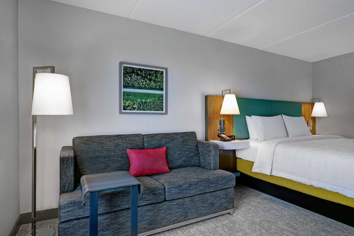 Room 14 of 49