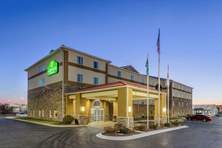 Hotel 2 of 31