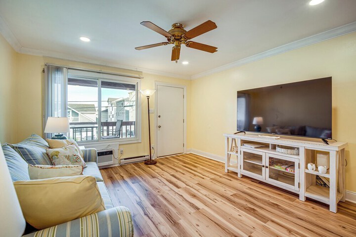 Steps to Sand & Surf! Couples Haven in Brigantine