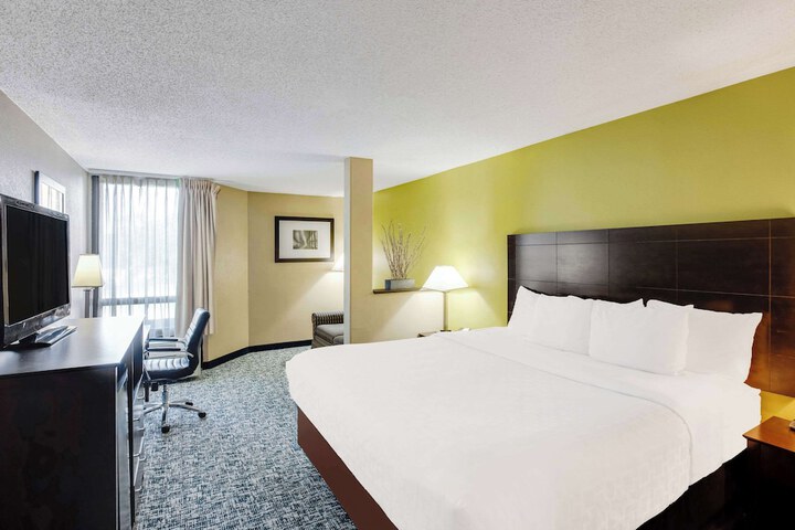 Clarion Inn Asheville Airport