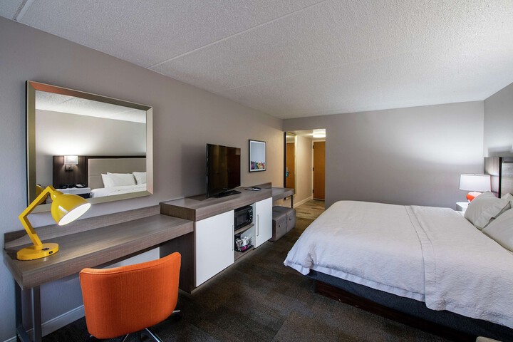 Room 14 of 23