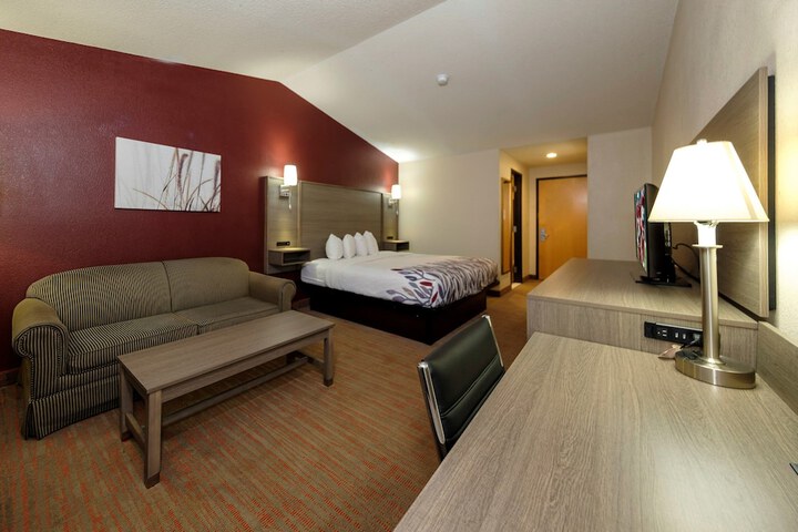 Room 29 of 34