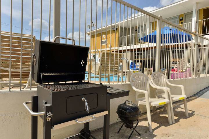 Property Grounds 20 of 20