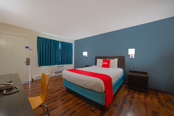 Room 44 of 103