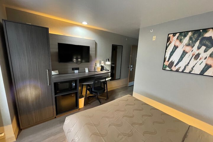 Quality Inn & Suites North Mesquite I-30