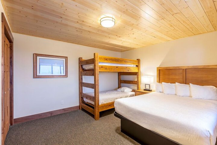 Room 15 of 51