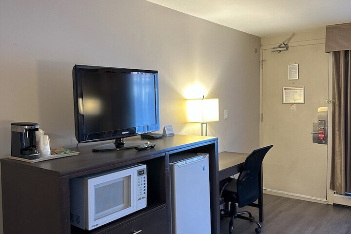 Room 22 of 62