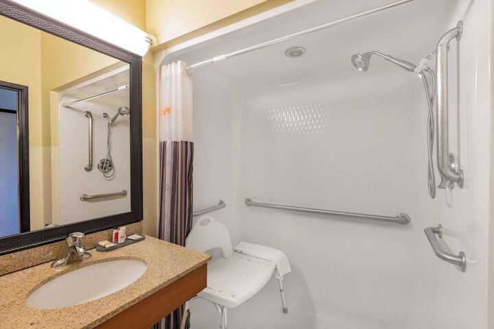 La Quinta Inn & Suites by Wyndham Helena