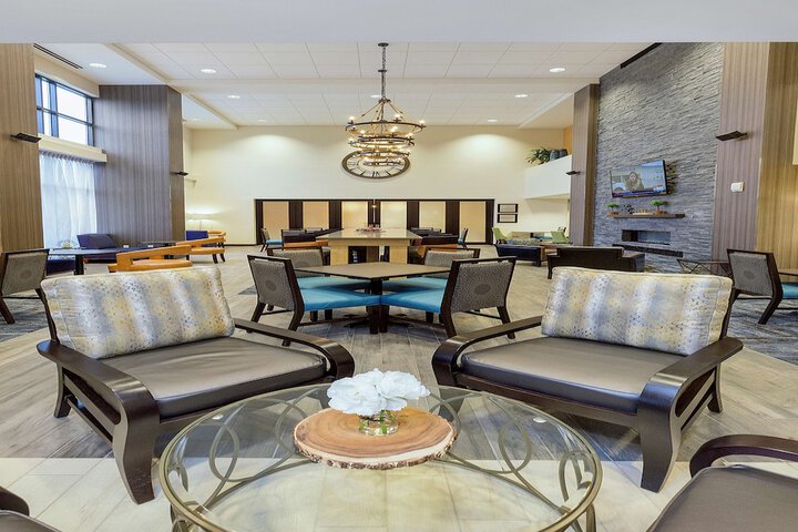 Hampton Inn & Suites Morgantown / University Town Centre
