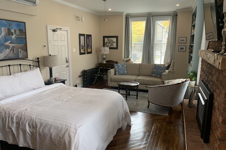 Room 10 of 49