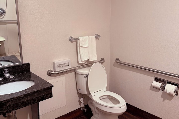 Mountain Valley Inn & Suites