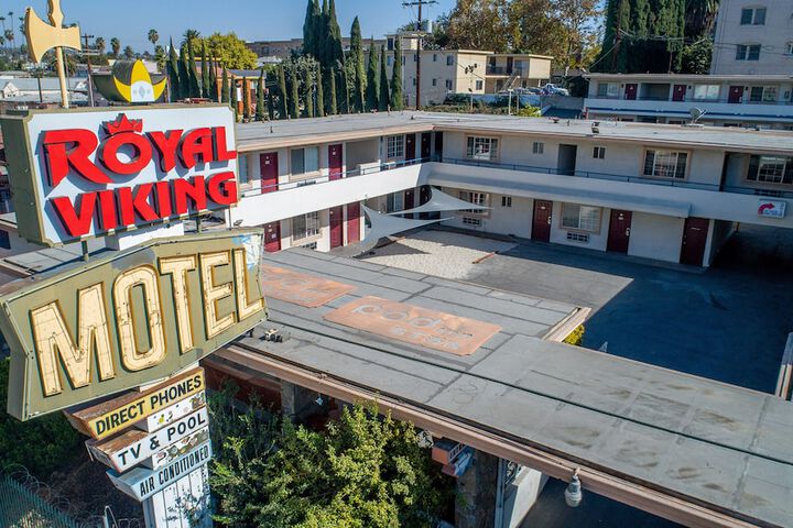 Hotel Exterior 57 of 67
