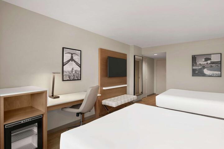 Room 16 of 89