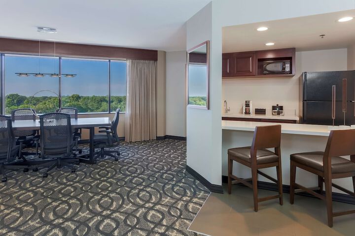 Room 16 of 45