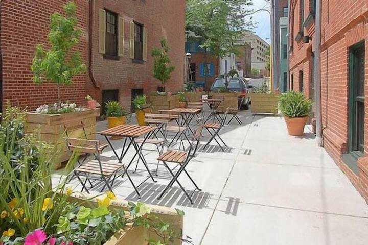 Terrace/Patio 26 of 27