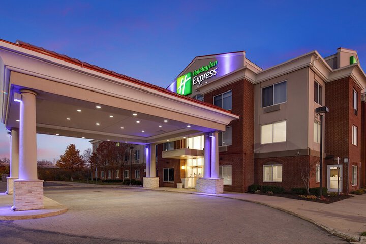 Hotel 2 of 33