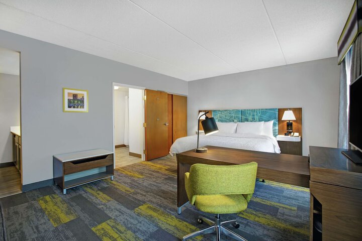 Room 19 of 44